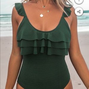 Cupshe Dark Green Ruffle One Piece Swimsuit NWT S